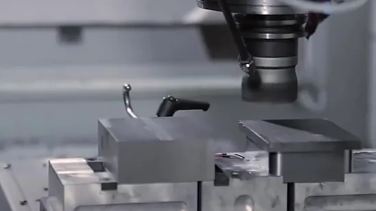 Fabricant chinois de produits électroniques personnalisés, boîte en plastique, moulage par Injection, conception de 2 moules moulés 2K, fabrication de pièces Double couleur